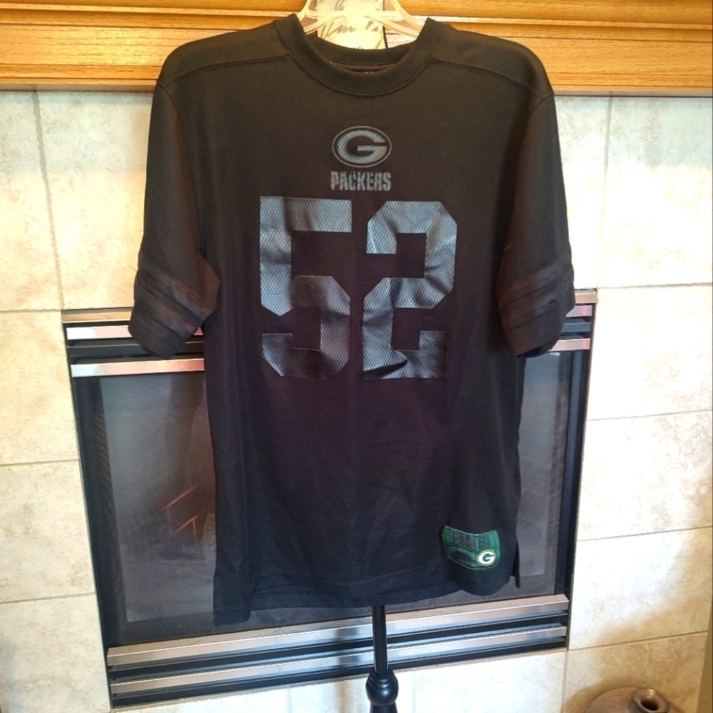 Packers Medium Matthews 52 Short Sleeve Jersey Shirt!